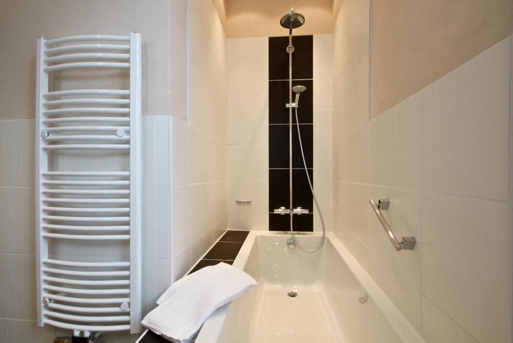 グミュント Residenz Royalアパートホテル 部屋 写真